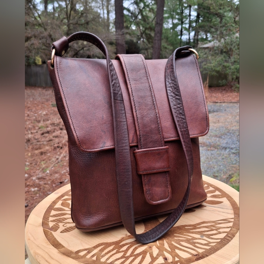 Vintage 1970's Bort Carleton Whiskey Brown Saddle Leather Shoulder Bag
